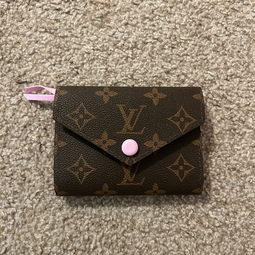 Designer duplicate || small leather good